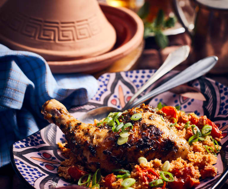 Chermoula-Hähnchen mit Schmortomaten-Couscous