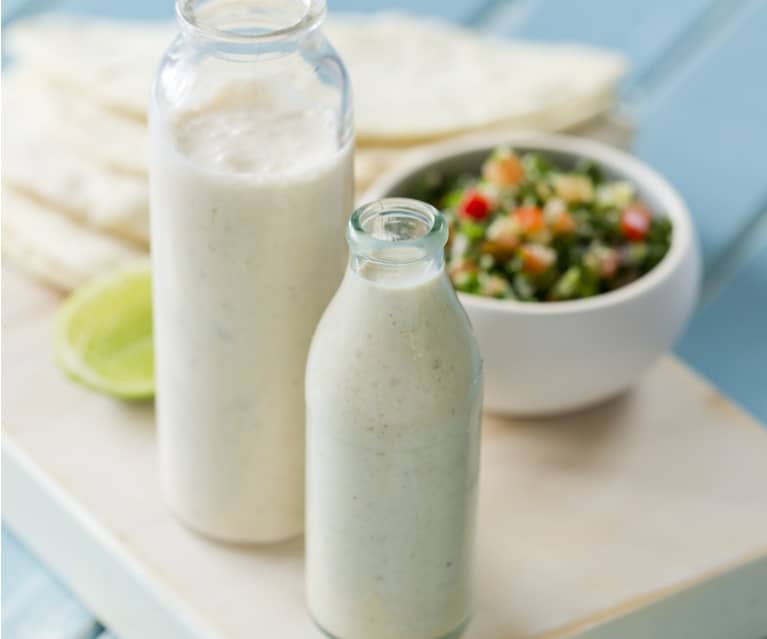 Yoghurt and jalapeño dressing