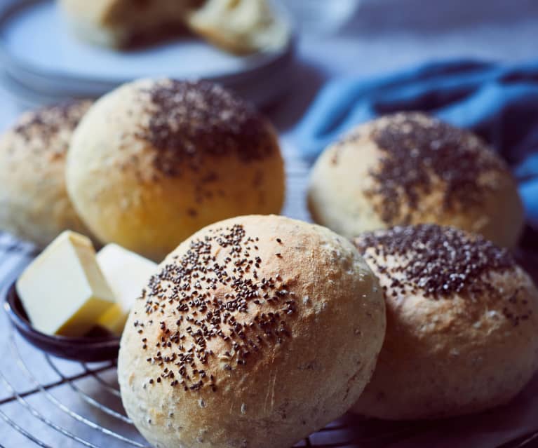 Kartoffelbrötchen mit Chiasamen