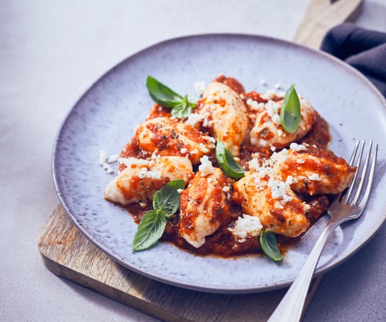 Low-Carb-Gnocchi mit Tomatensauce 