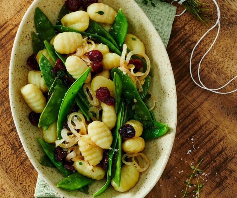 Warmer Cranberry-Gnocchi-Salat