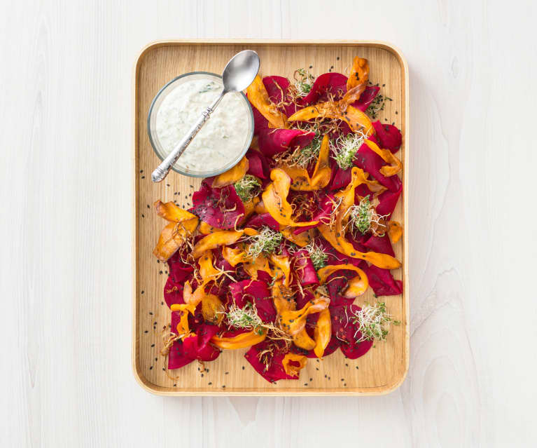 Beetroot salad with raita dressing