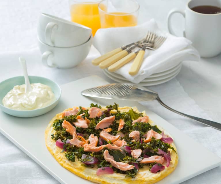 Soufflé omelette with hot smoked salmon - Cookidoo® – la plataforma de  recetas oficial de Thermomix®