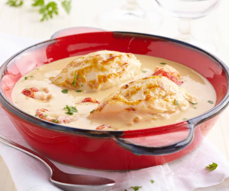 Quenelles nature sauce nantua