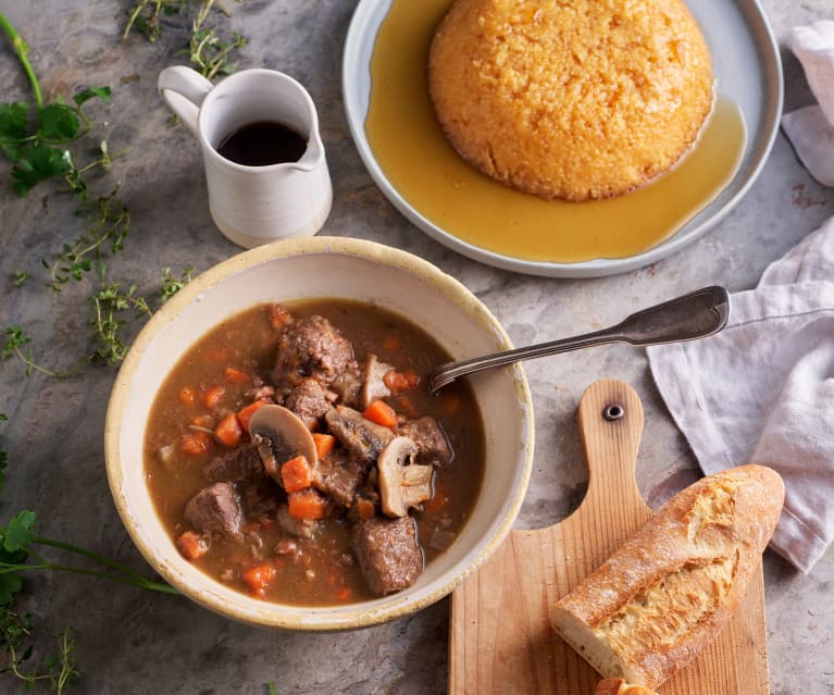 Boeuf Bourguignon und warmer Zitronenkuchen mit Zitronensirup