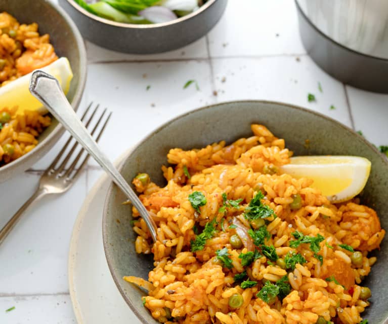 Arroz con tomate y verduras