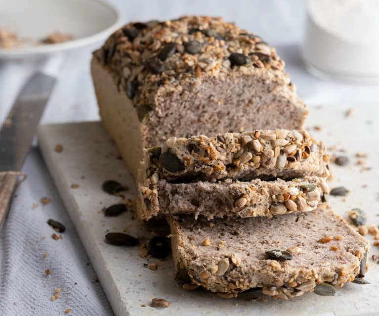 Pan de trigo sarraceno, chía y semillas