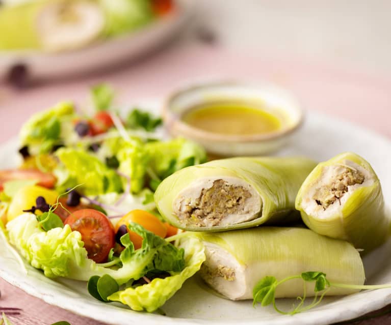 Rollitos de pollo con hojas de puerro