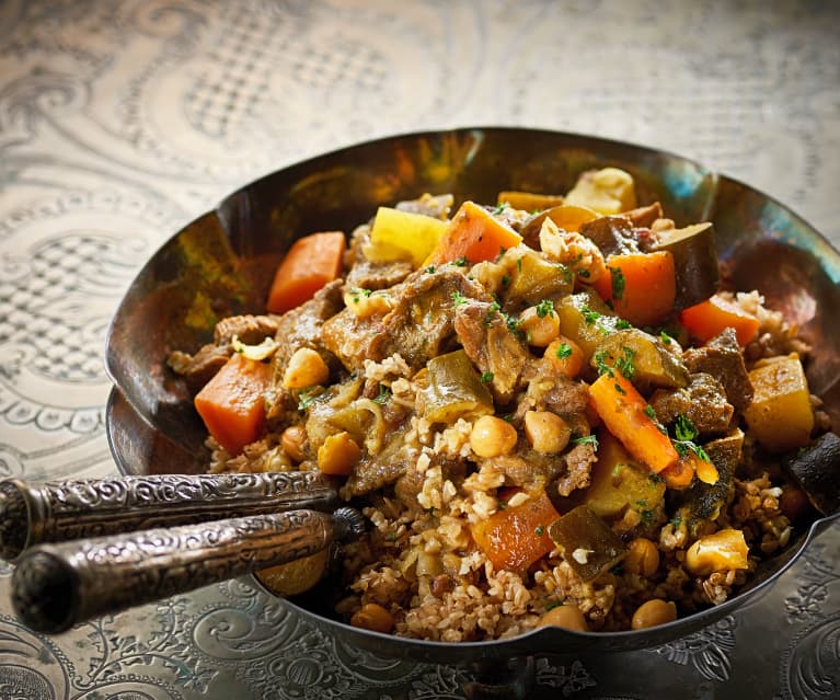 Couscous con agnello e verdure