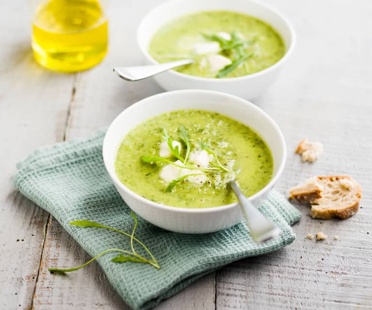 Velouté de courgette et roquette