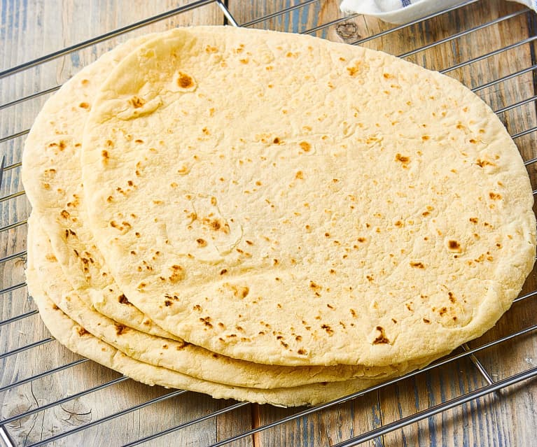 Piadina (vegan) - Cookidoo® – the official Thermomix® recipe platform