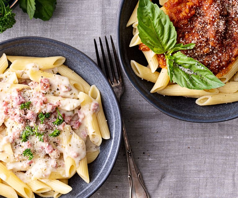 Pasta ai 2 condimenti: sugo al pomodoro e crema panna e pancetta (Bimby Friend)