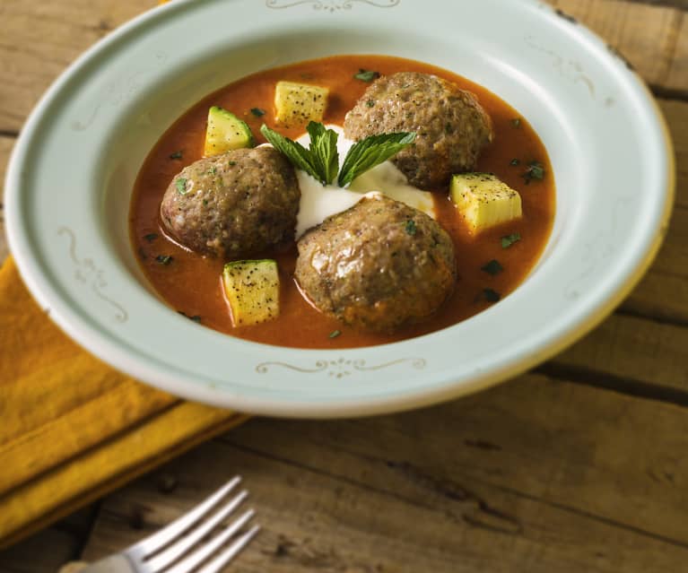 Albóndigas masala con calabacitas