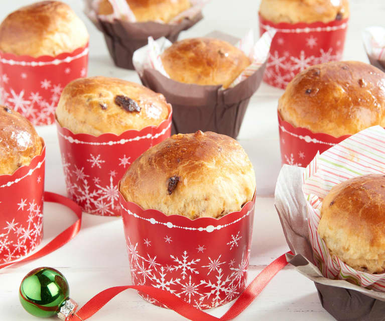 Minipanettone de jengibre y arándanos