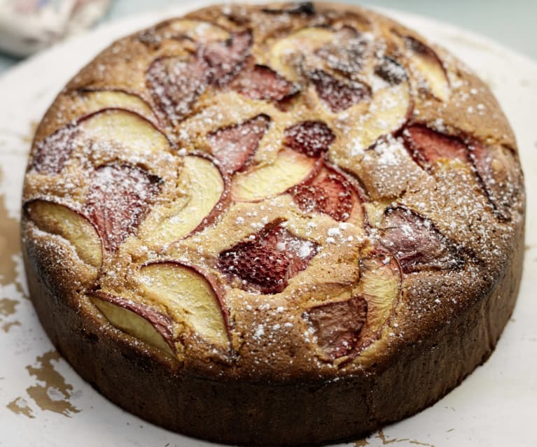 apple polenta cake - Messy Benches