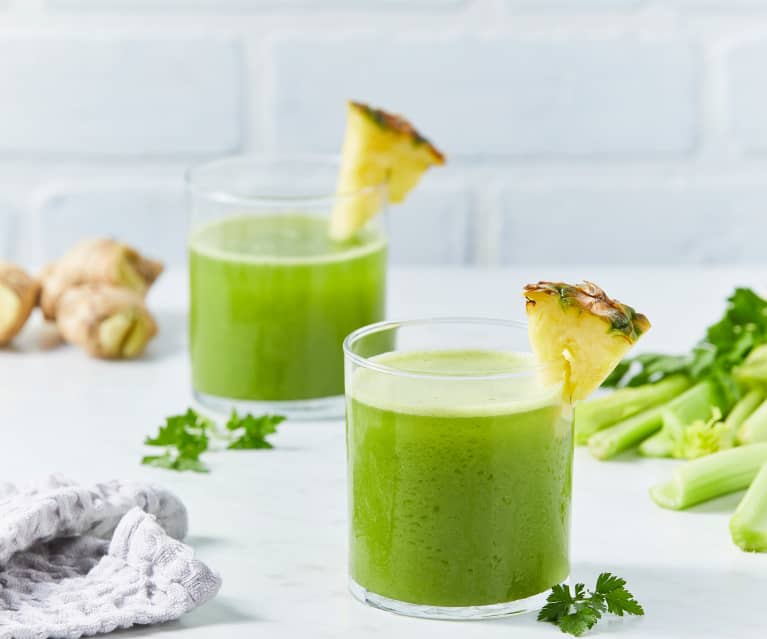 JUGO VERDE en LICUADORA - Recetas de Bebidas Saludables