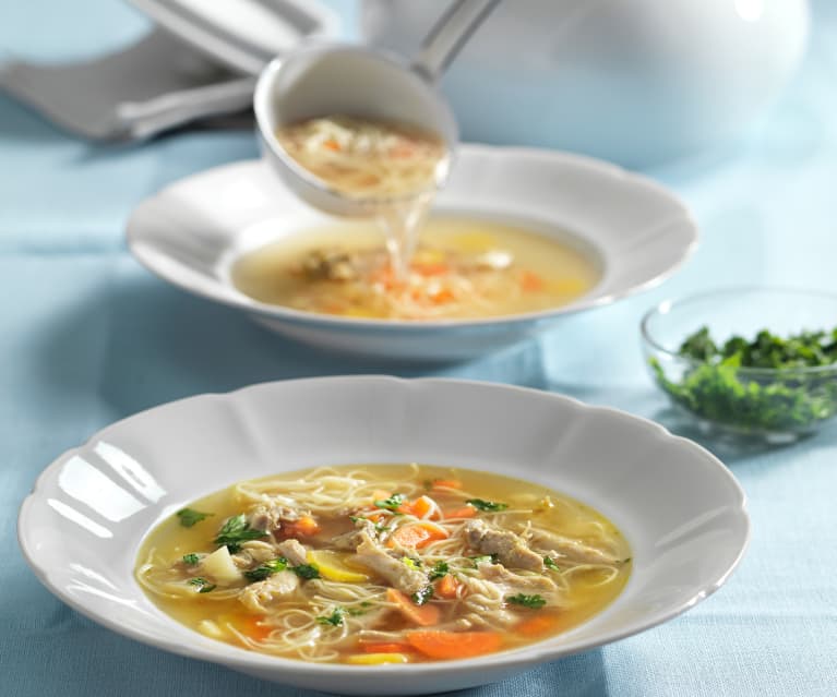 Hühnersuppe mit Nudeln - Cookidoo® – resmi Thermomix® tarif platformu