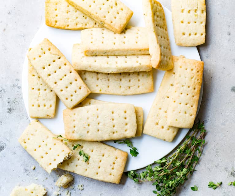 Shortbreads aux noix et au thym