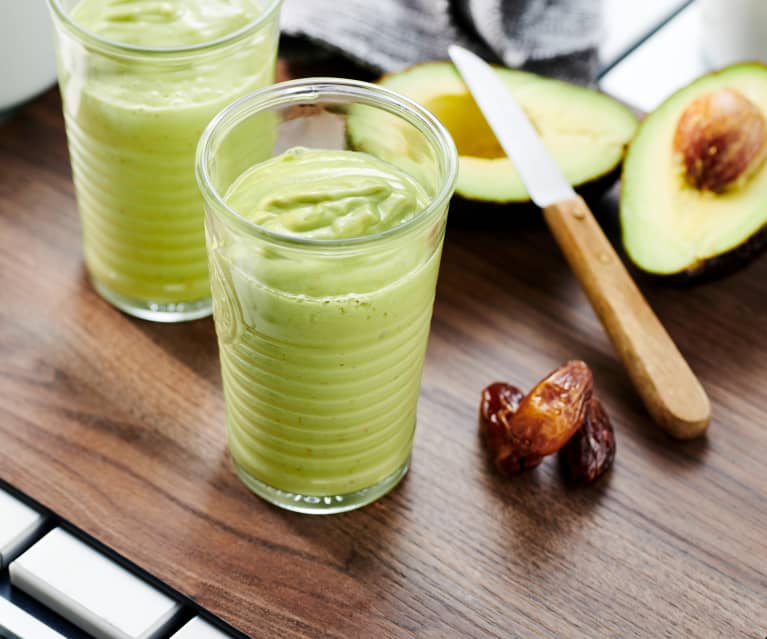 Avocado-Dattel-Shake