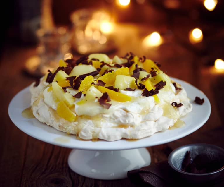 Pavlova mit Apfel-Orangen-Kompott