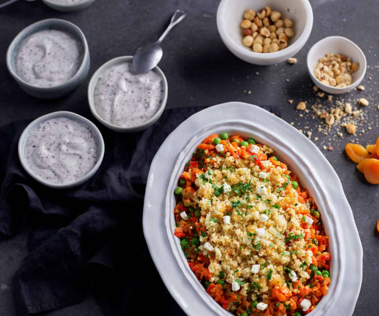 Couscous aux abricots, noisettes, feta et légumes - Crème stracciatella