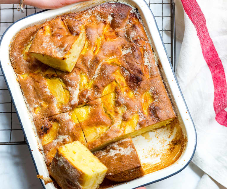 Gâteau aux pommes et sucre vanillé