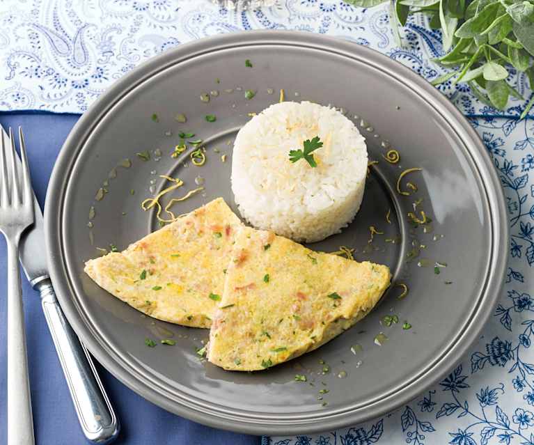 Arroz de limão com omeleta de fiambre