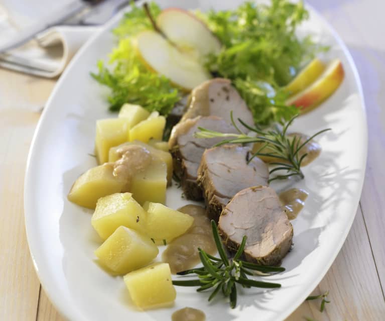 Filets mit Apfel-Zwiebel-Sauce