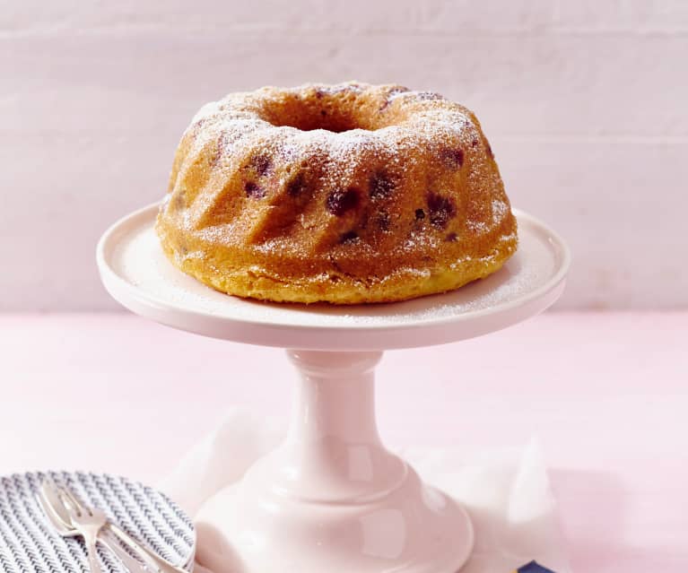 Kougelhof cerise-pâte d'amande à la vapeur