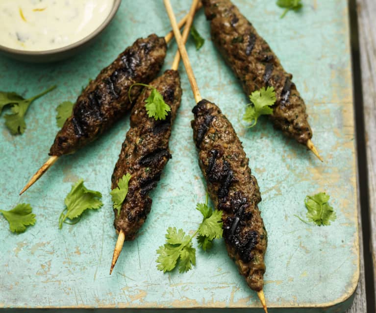 Koftas di manzo con salsa allo yogurt