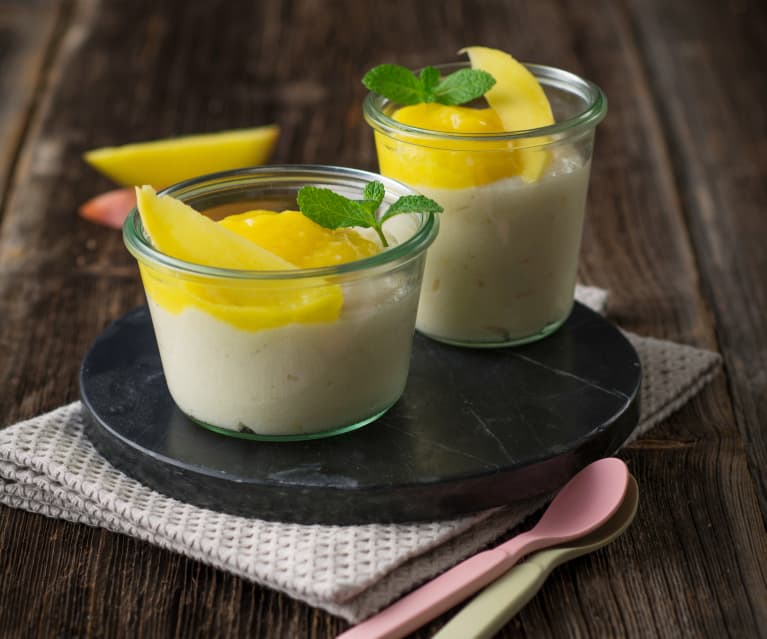 Grießpudding mit Mango (vegan)