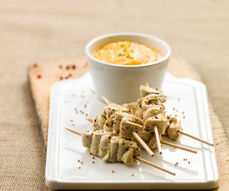 Espetadas de frango com puré de abóbora e batata-doce