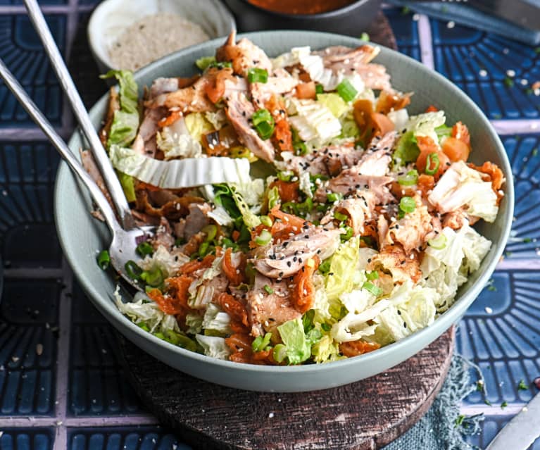 Kimchi Salat mit Resten vom Brathuhn