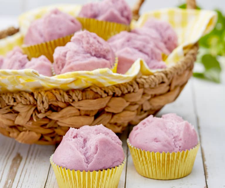 Purple Yam Huat Kuih (Taro Root Steamed Cupcakes)
