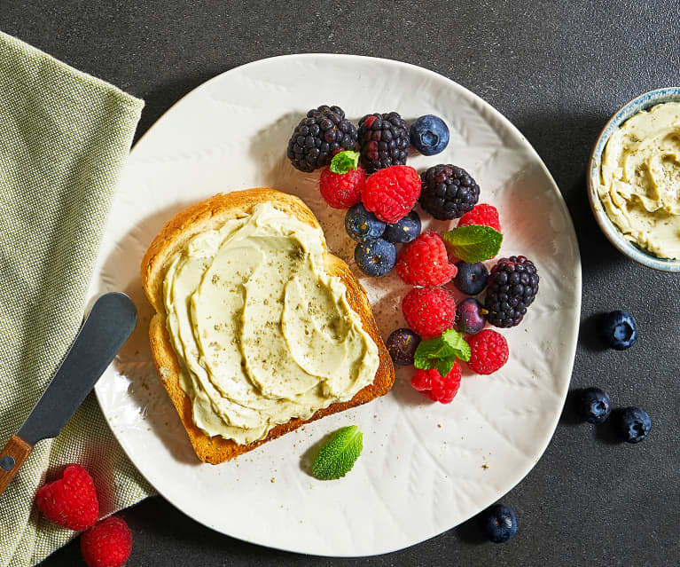 Toast al burro matcha