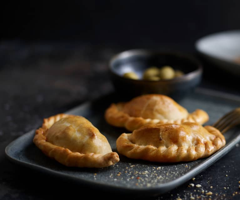 Empanadas di pollo e peperoni - Cookidoo® – la plataforma de recetas oficial  de Thermomix®