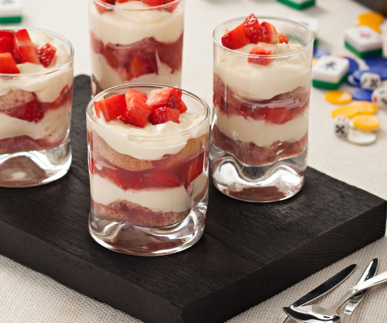 Tiramisú de fresas