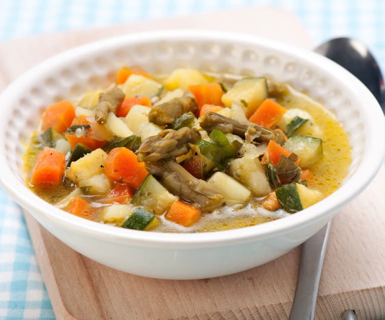 Frühlings-Minestrone