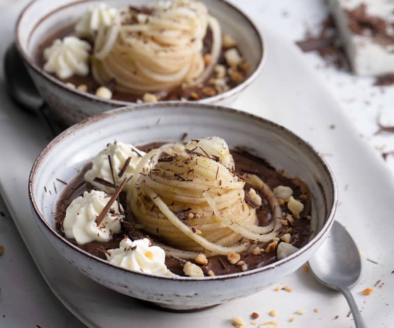 Spaghetti de poire sur lit chocolaté