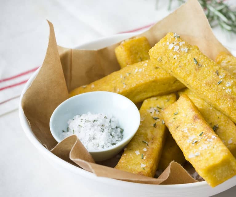 Rosemary and thyme polenta chips