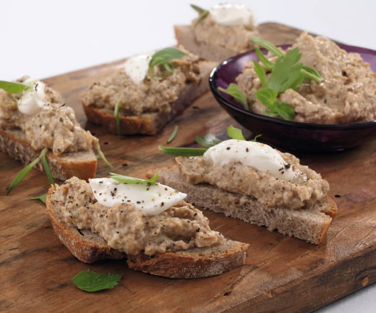 Paté de champiñones y nueces