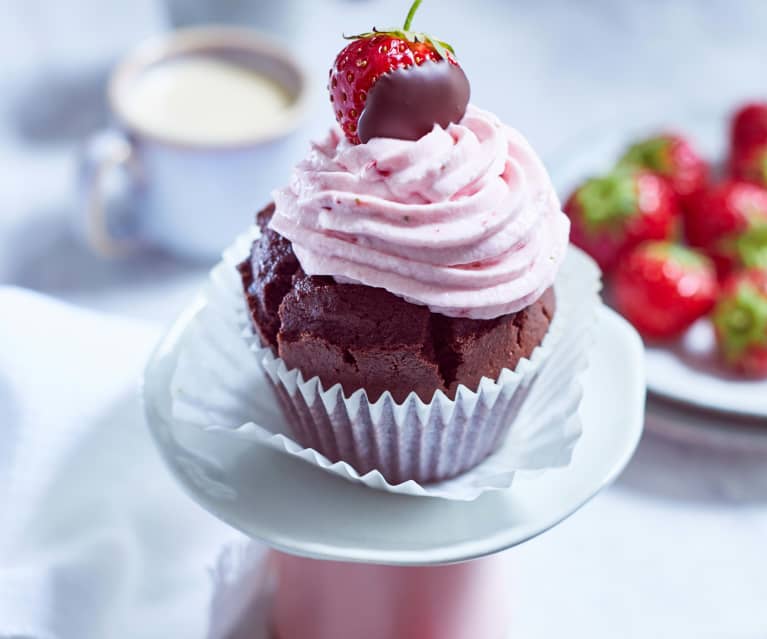 Erdbeer-Schoko-Cupcakes mit Eierlikör