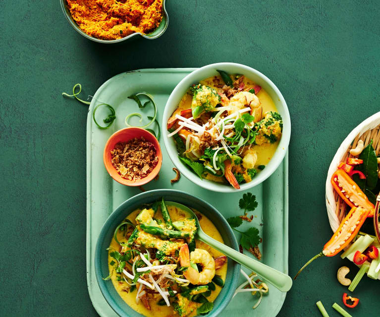 Quick prawn laksa (Noni Jenkins)