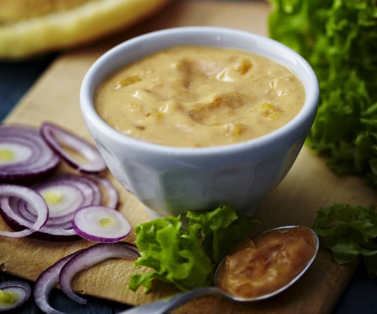 Aprikosen-Joghurt-Dip mit Curry