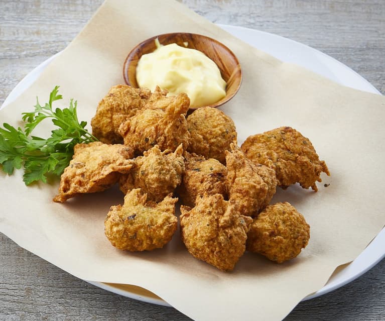 Bolinhos de bacalhau (crocchette portoghesi di baccalà)