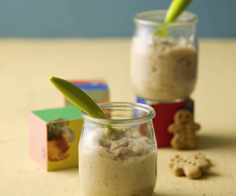 Porridge à la pomme, à la banane et aux dattes 