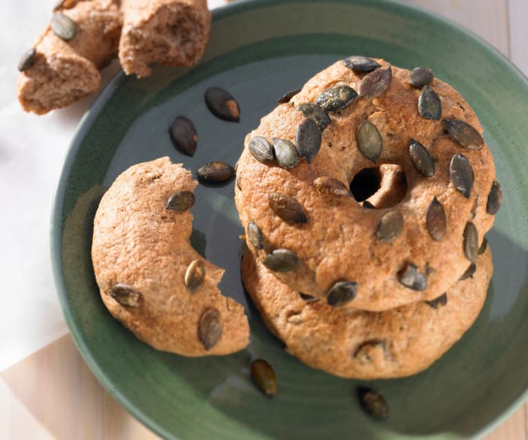 Kürbiskern-Bagels - Cookidoo® – das offizielle Thermomix®-Rezept-Portal