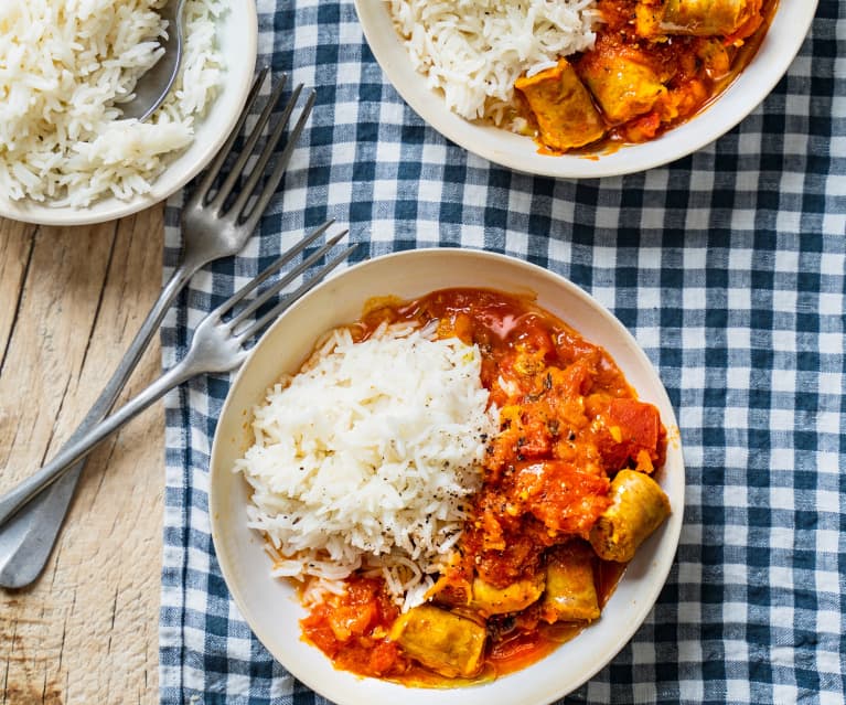 Riz sauté aux légumes, saucisse et curry pour 4 personnes