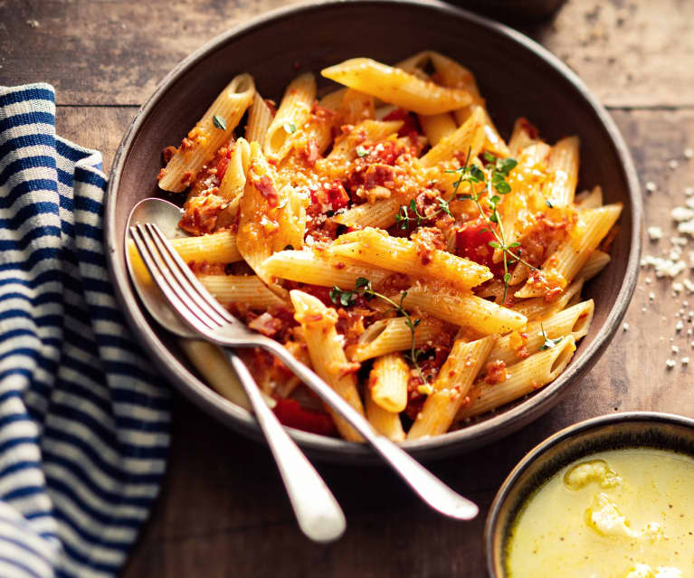 Pasta in tomato sauce with ham and chorizo - Cookidoo® – the