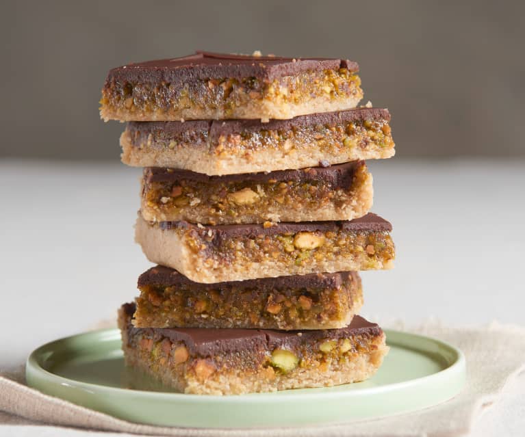 Chocolate Pistachio Bars